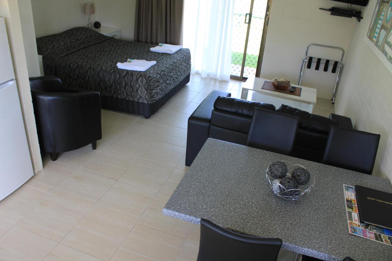 Golden Beach Holiday Park Экстерьер фото
